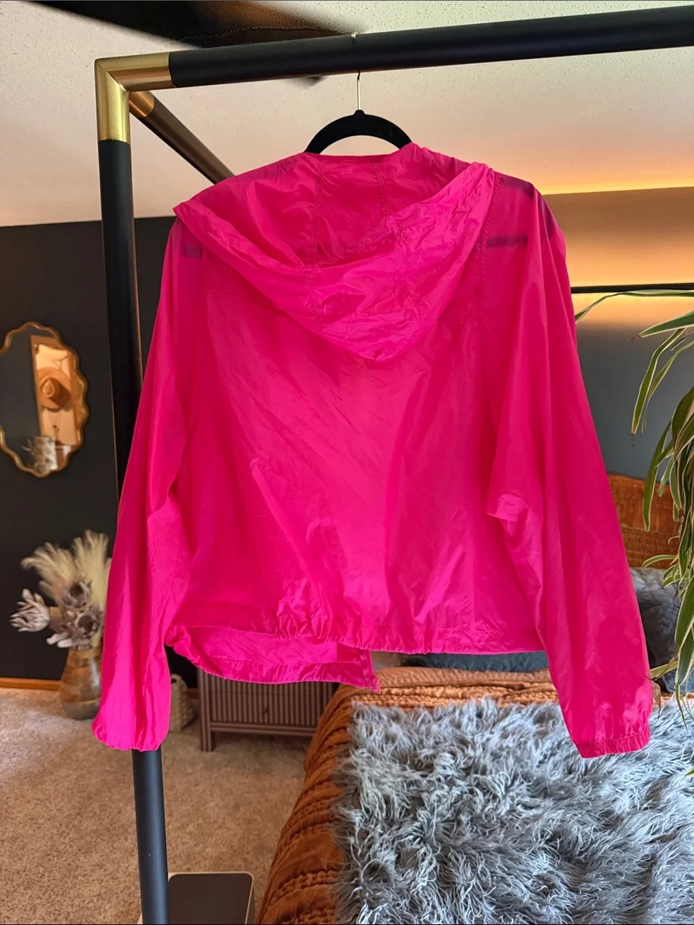 ALO Yoga Hot Pink Hooded Windbreaker Jacket